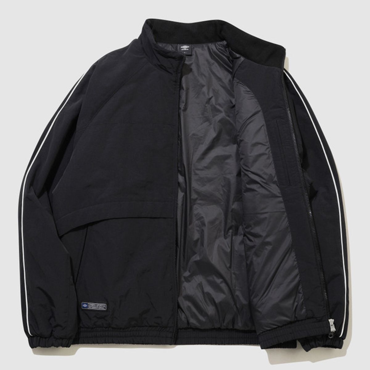 엄브로(UMBRO) 유니온 트랙 스탠넥 패딩 자켓 블랙 UQ321CPJ93