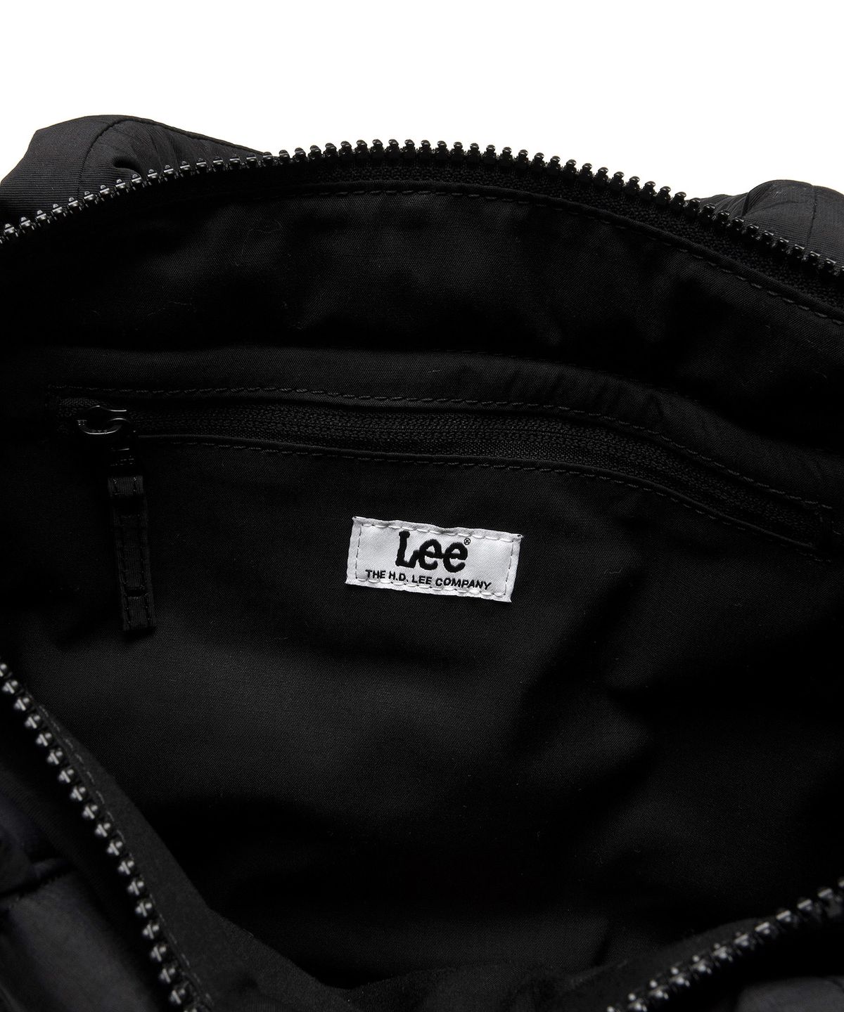 리(LEE) 퀼팅 스퀘어 토트백 블랙
