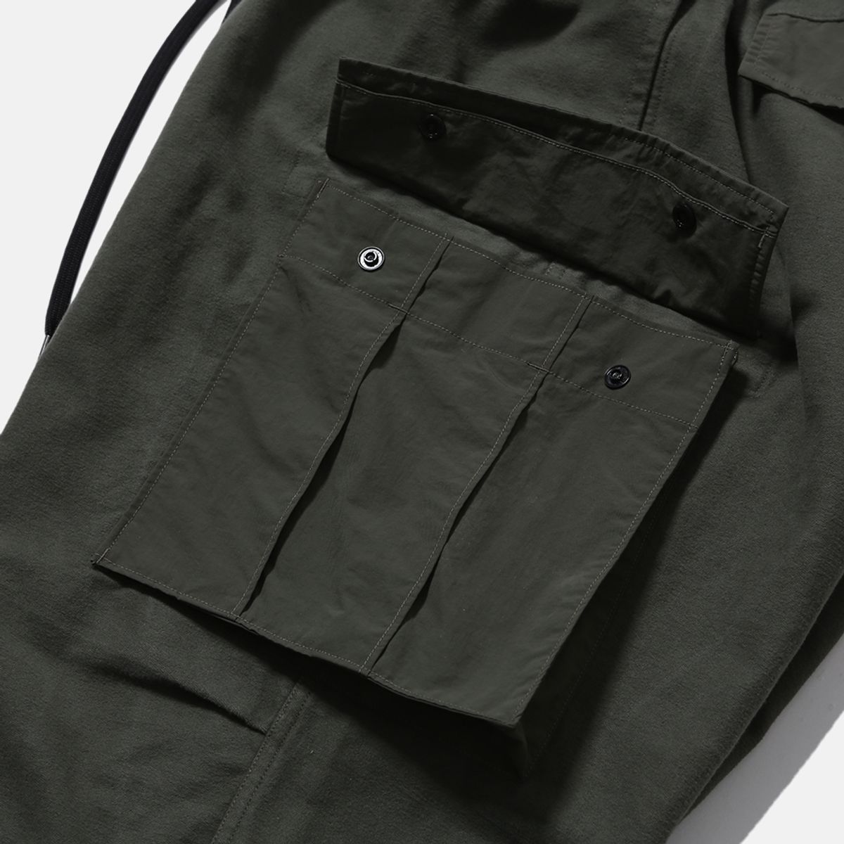 모이프(MOIF) [AW25] OVER MIL 6P BRUSHED PANTS / OLIVE