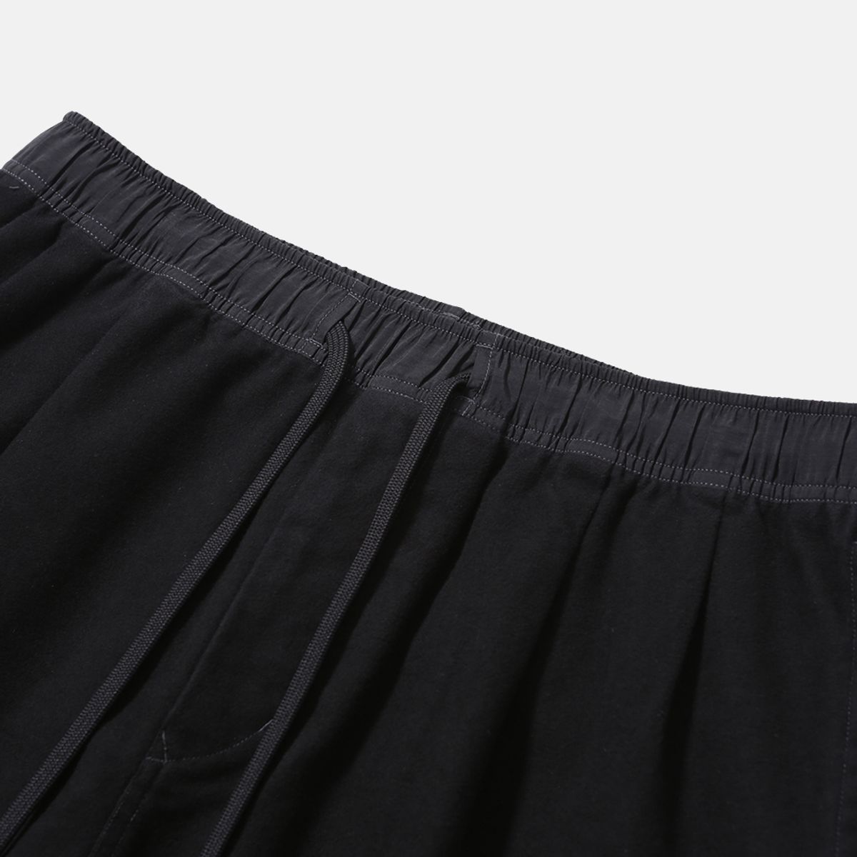 모이프(MOIF) [AW25] OVER MIL 6P BRUSHED PANTS / BLACK