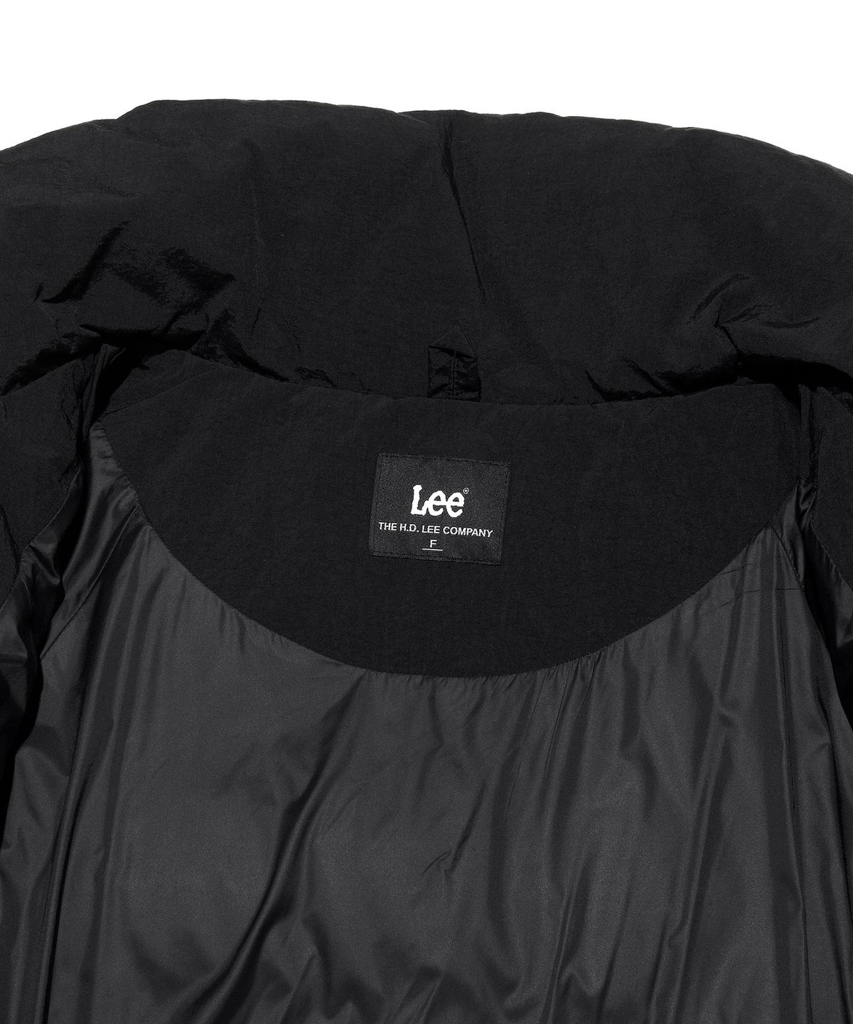 리(LEE) 우먼 래글런 하프 다운 블랙