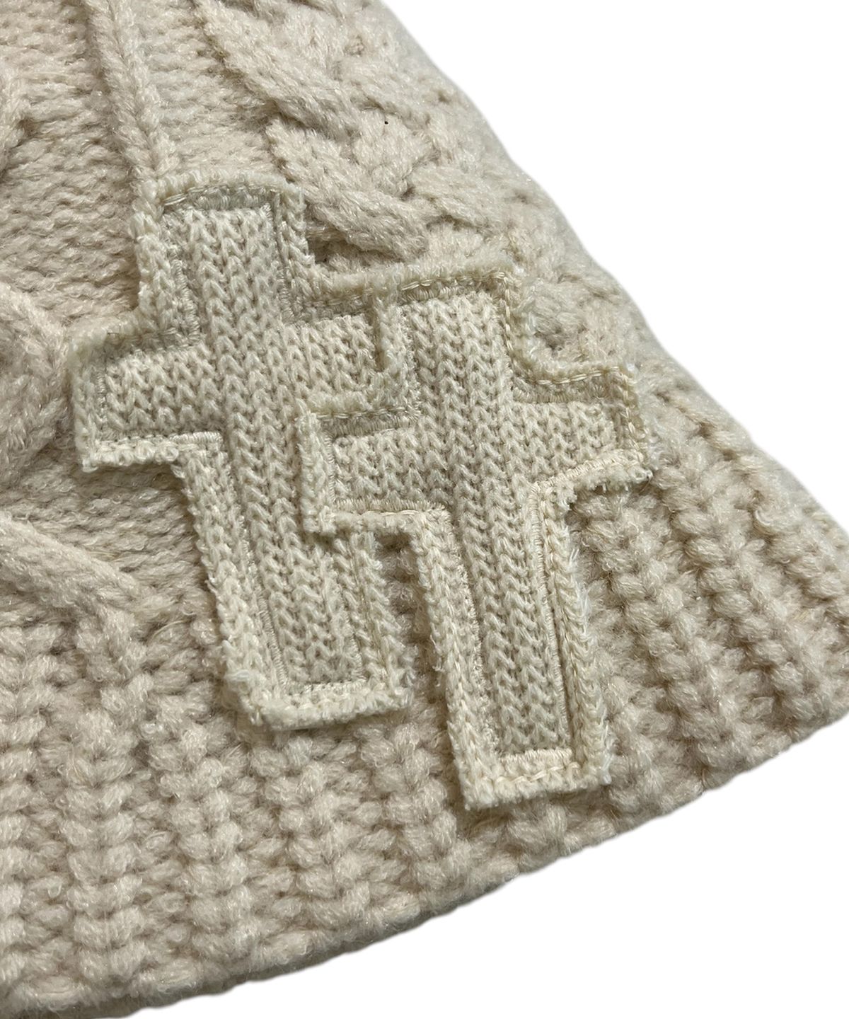 스케이터락(SK8ER ROCK) Cable Knit Cross Bucket Hat ((ivory))