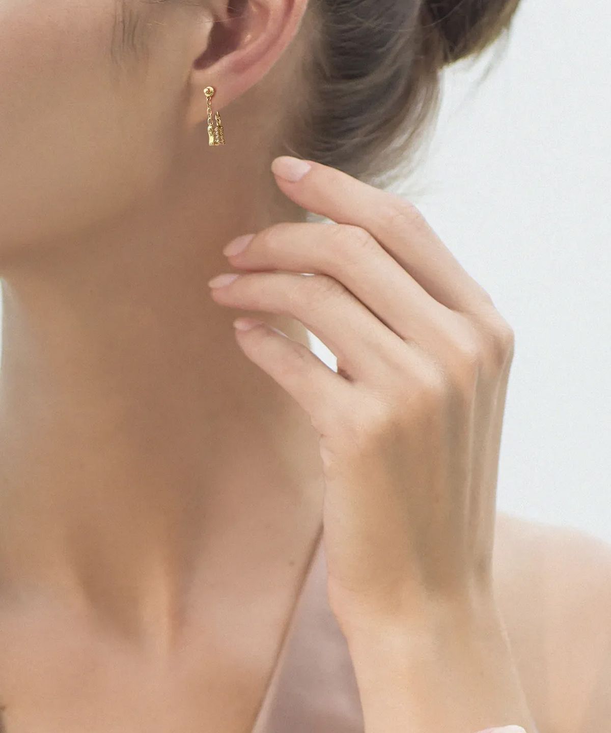 트렌카디즘(TRENCADISM) 다니엘 귀걸이 14K 골드 이어링 DANIELLE_Earring_DNE08HGPVP