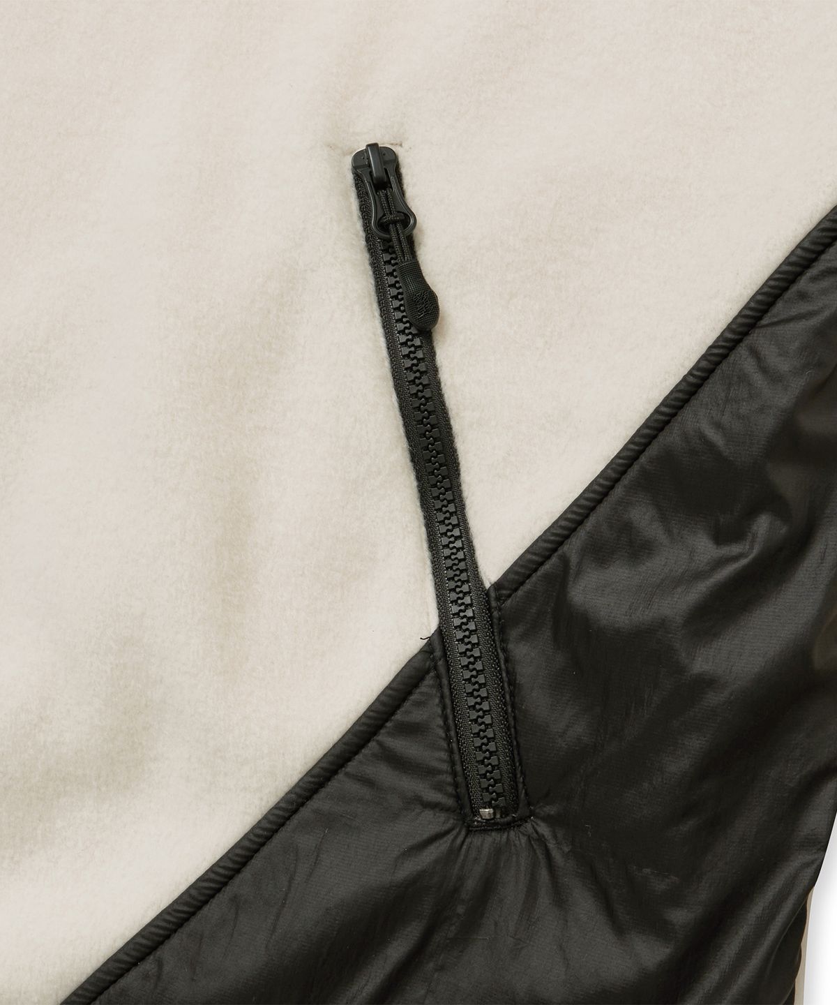 브라운브레스(BROWNBREATH) FLEECE BALACLAVA ANORAK - IVORY