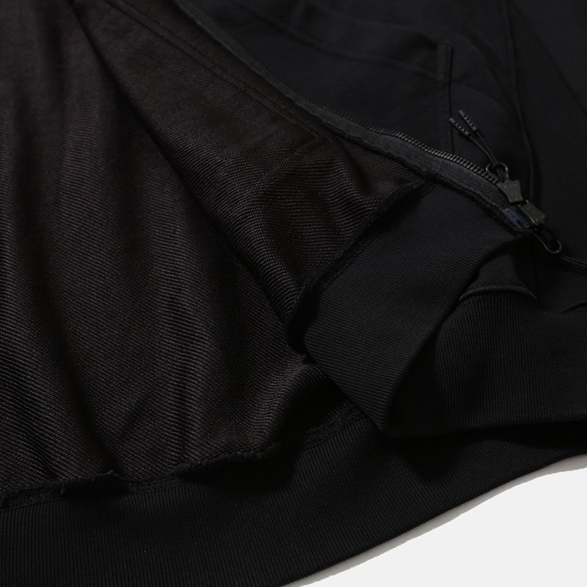 모이프(MOIF) [AW25] BAGGY ZIP HOODED SWEAT / BLACK