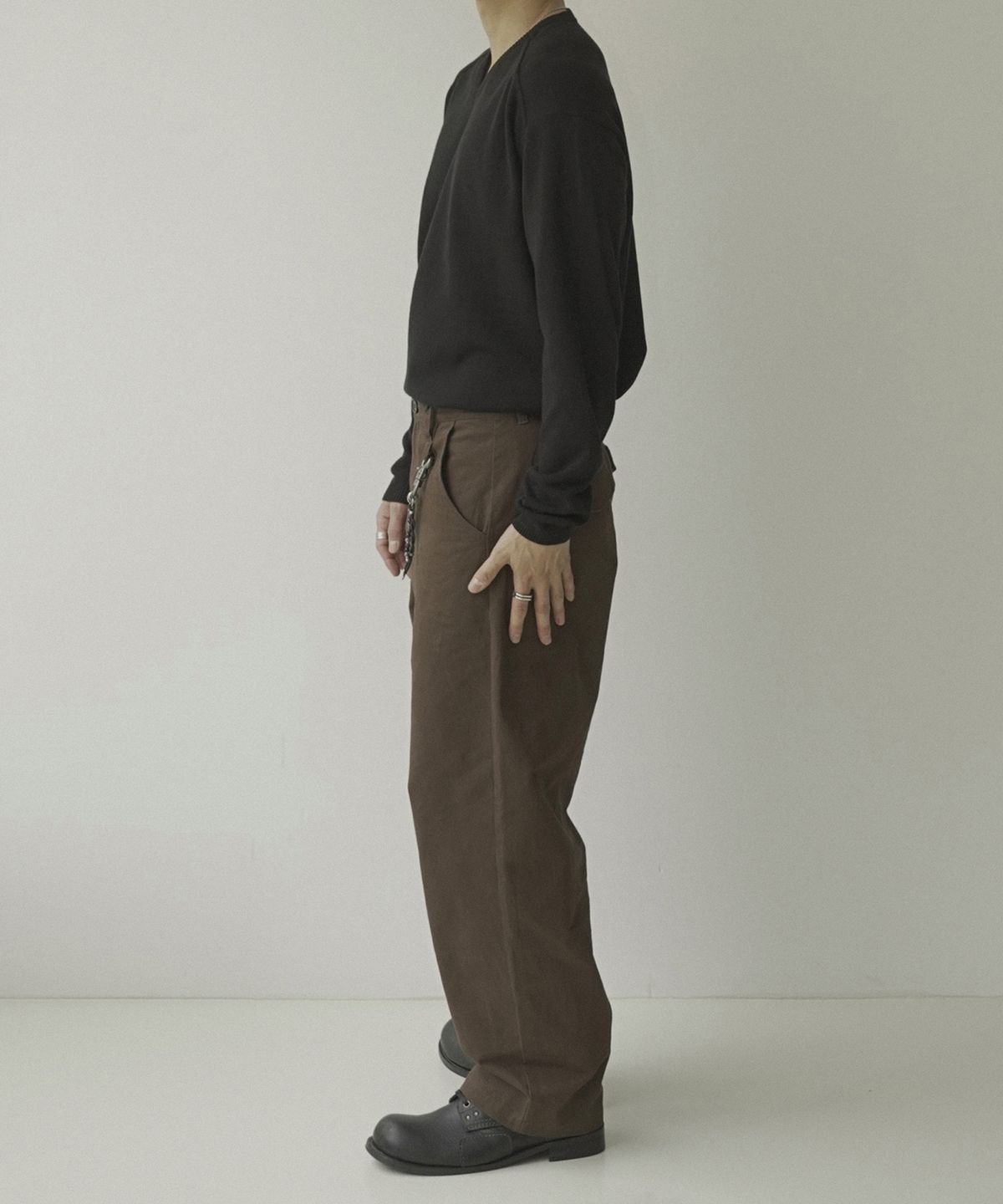 시도(SIIIIDO) EVERYWHERE FRONT CT LINE V NECK KNIT #2