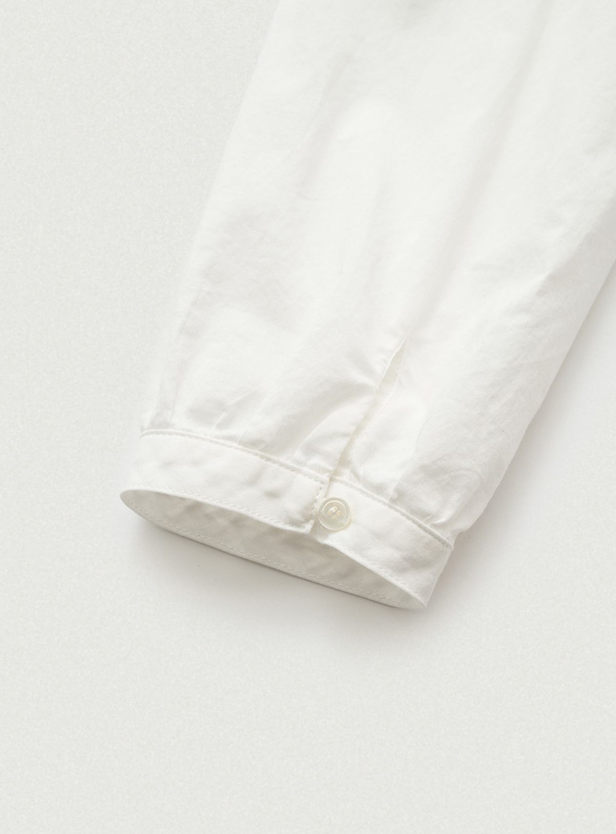 더바넷(THEBARNNET) Plene Pintuck blouse_Ivory
