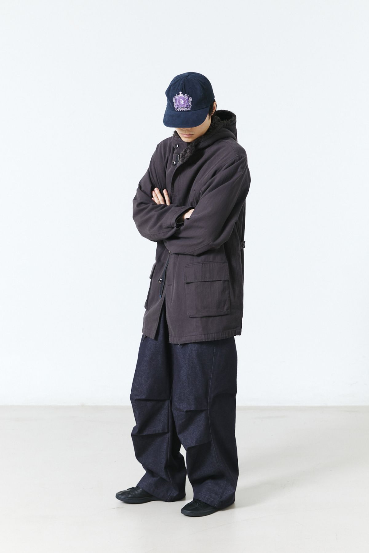 해칭룸(HATCHINGROOM) Hooded Mil Parka Charcoal
