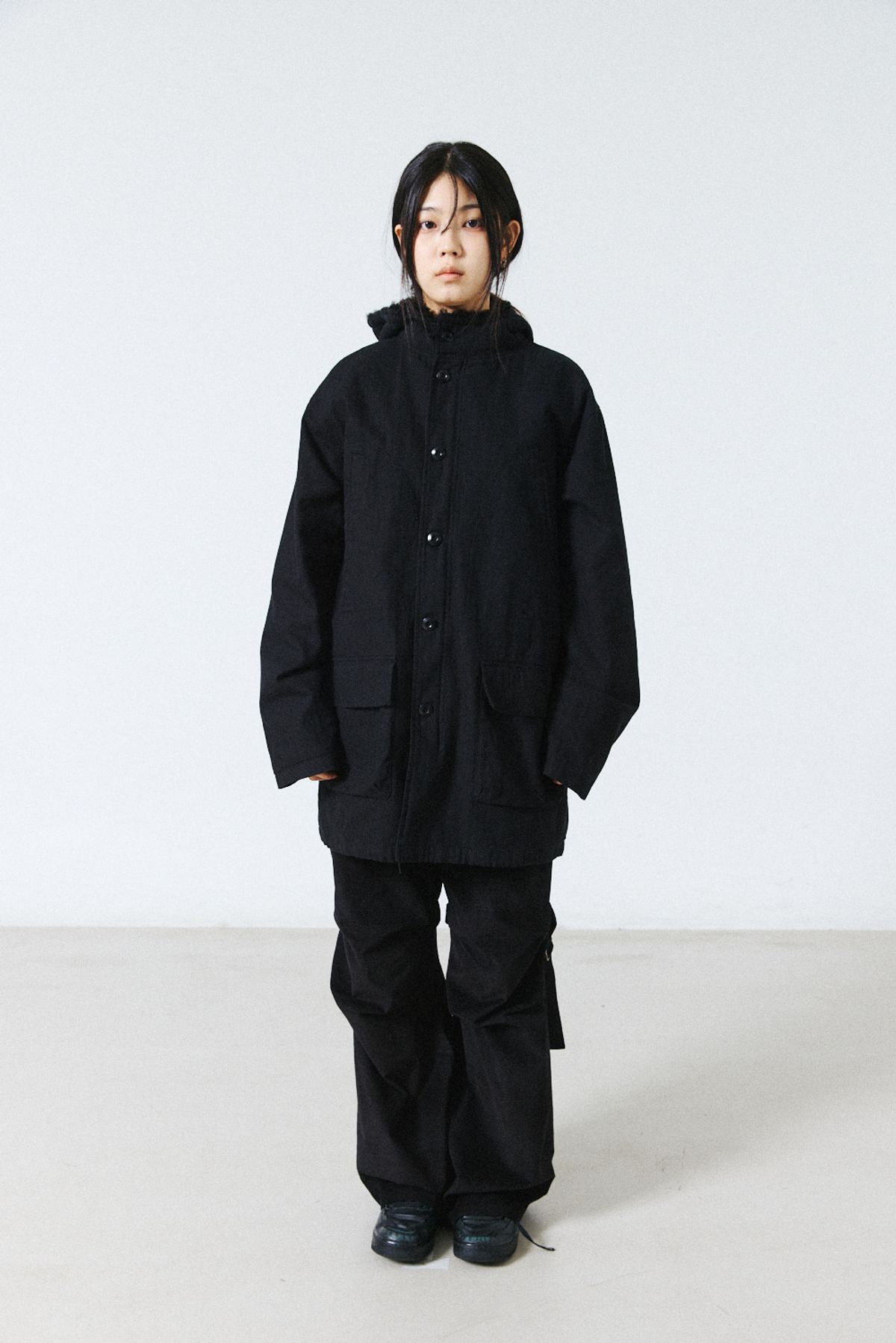 해칭룸(HATCHINGROOM) Hooded Mil Parka Black