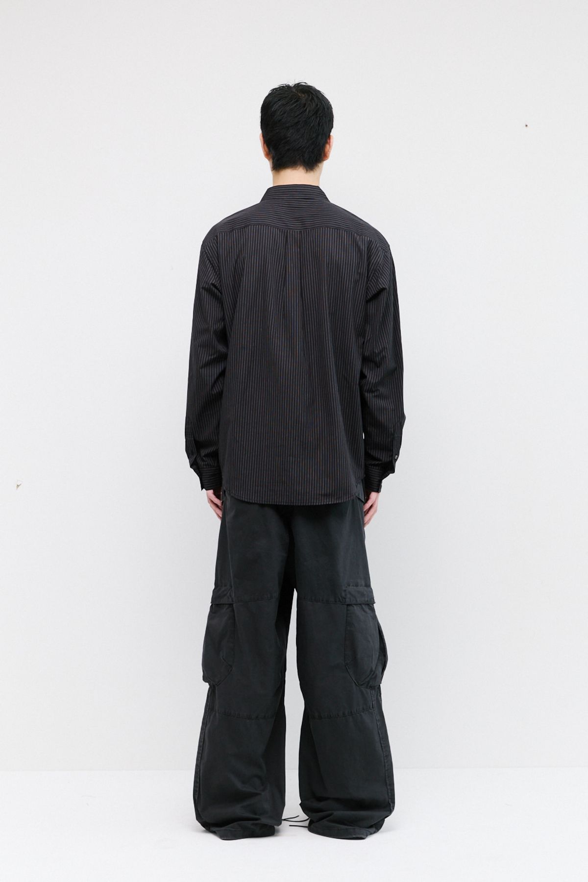 해칭룸(HATCHINGROOM) Rana Shirt Pin Stripe Black
