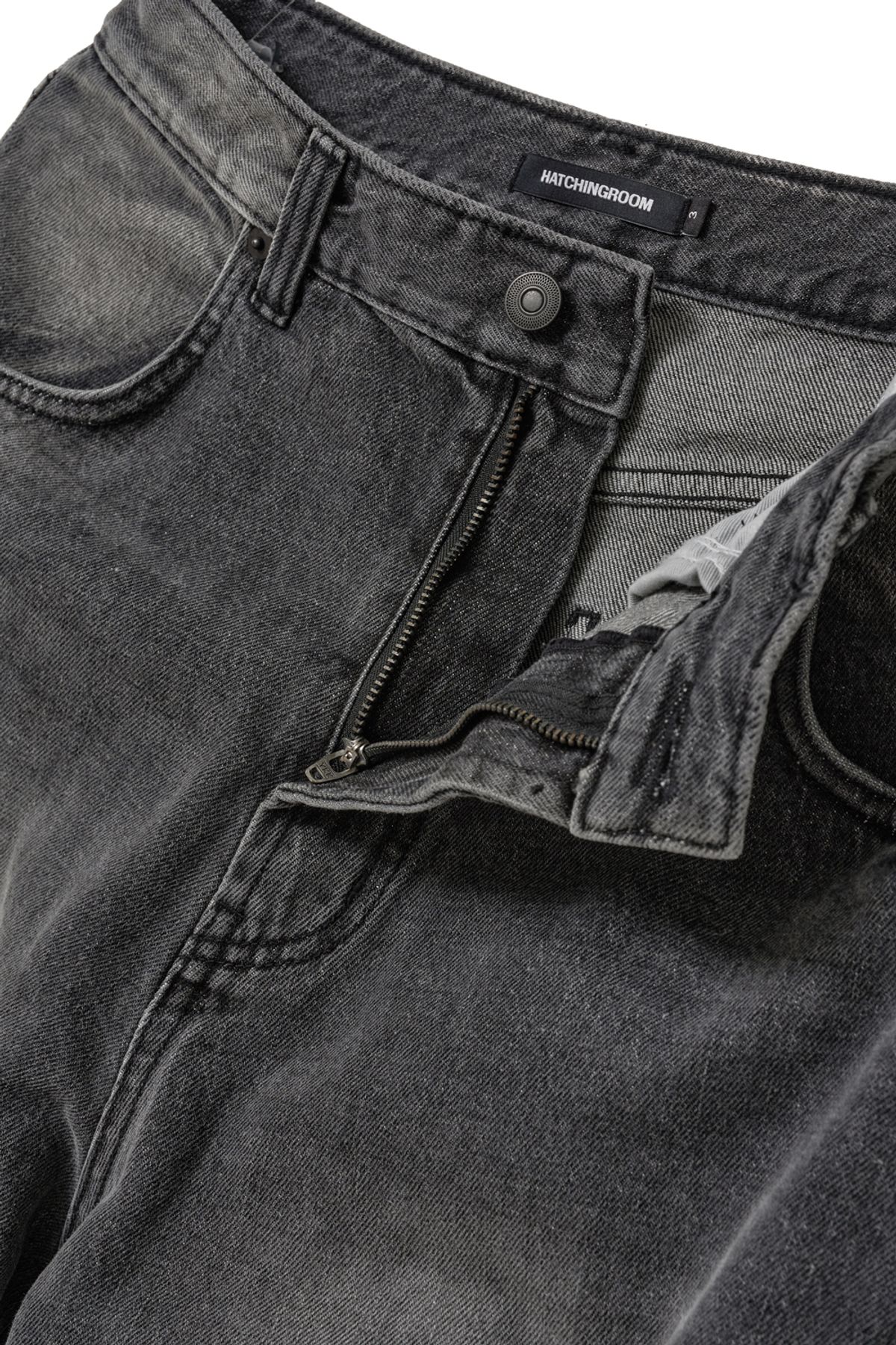 해칭룸(HATCHINGROOM) Flare Button Jeans Washed Black