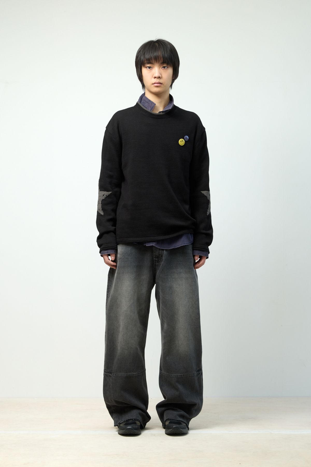 해칭룸(HATCHINGROOM) Flare Button Jeans Washed Black