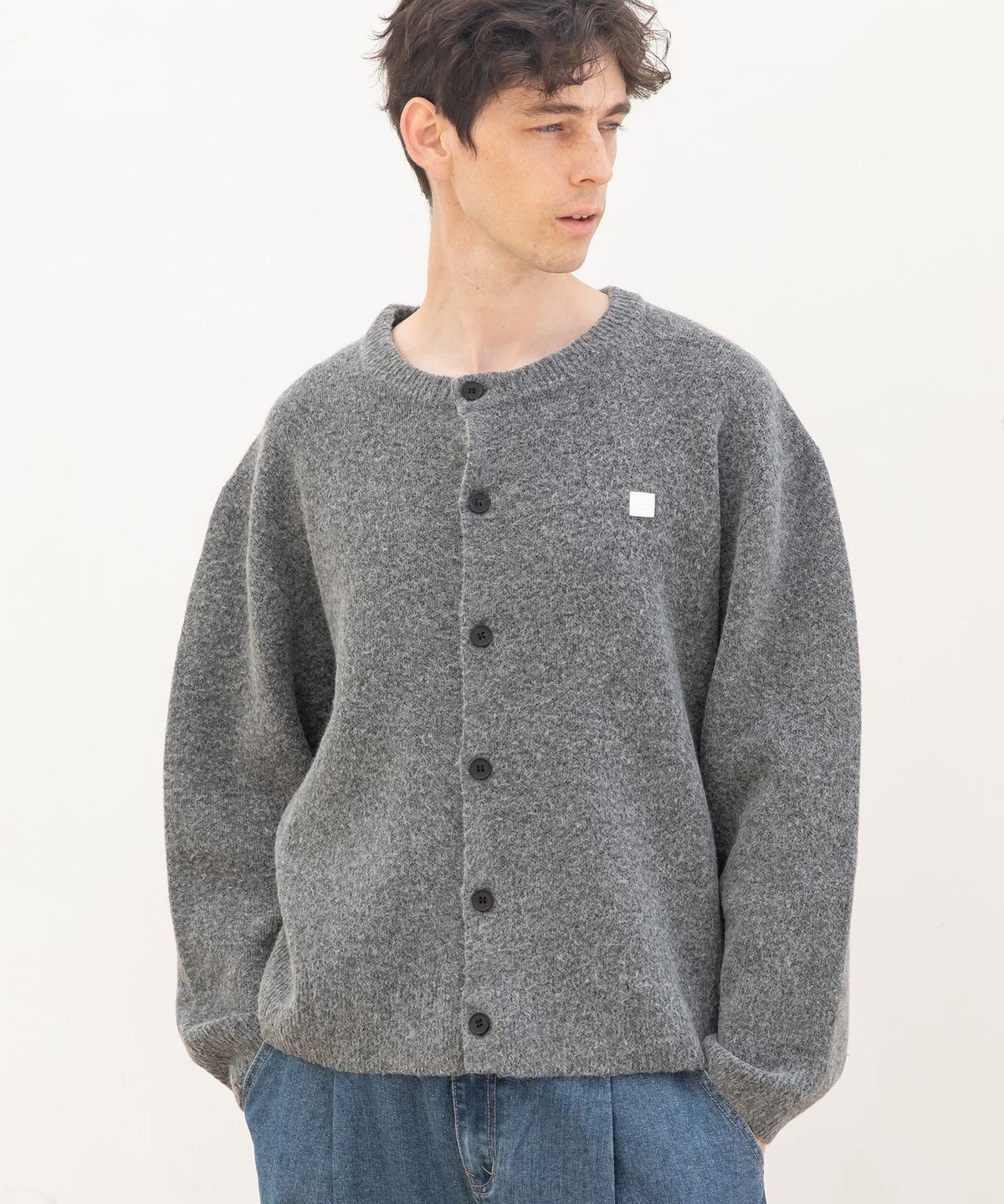 챔브로스(CHAMBROS) 헤어리 크롭 니트 라운드넥 가디건 [4COLOR]