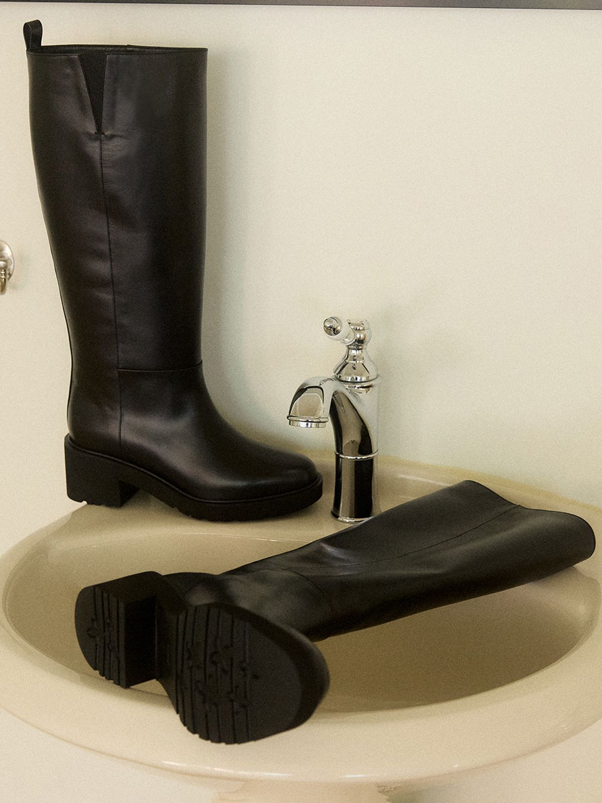 더조히(THE JOHI) Orso Long Boots_XL EXTRALIGHT® ITALY