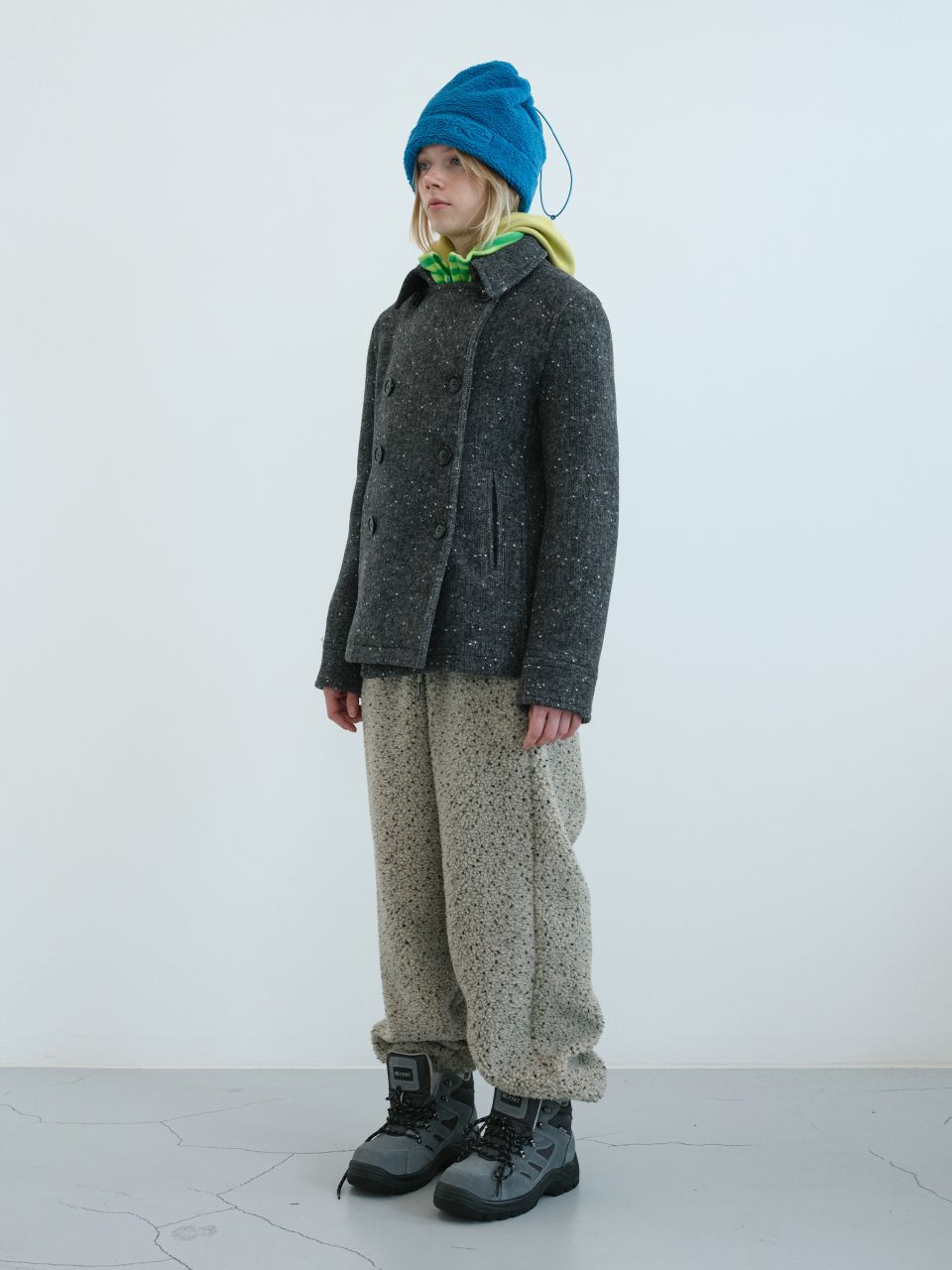 MUSINSA | ENZO BLUES Dotty Buckle Jogger Pants (Oatmeal)