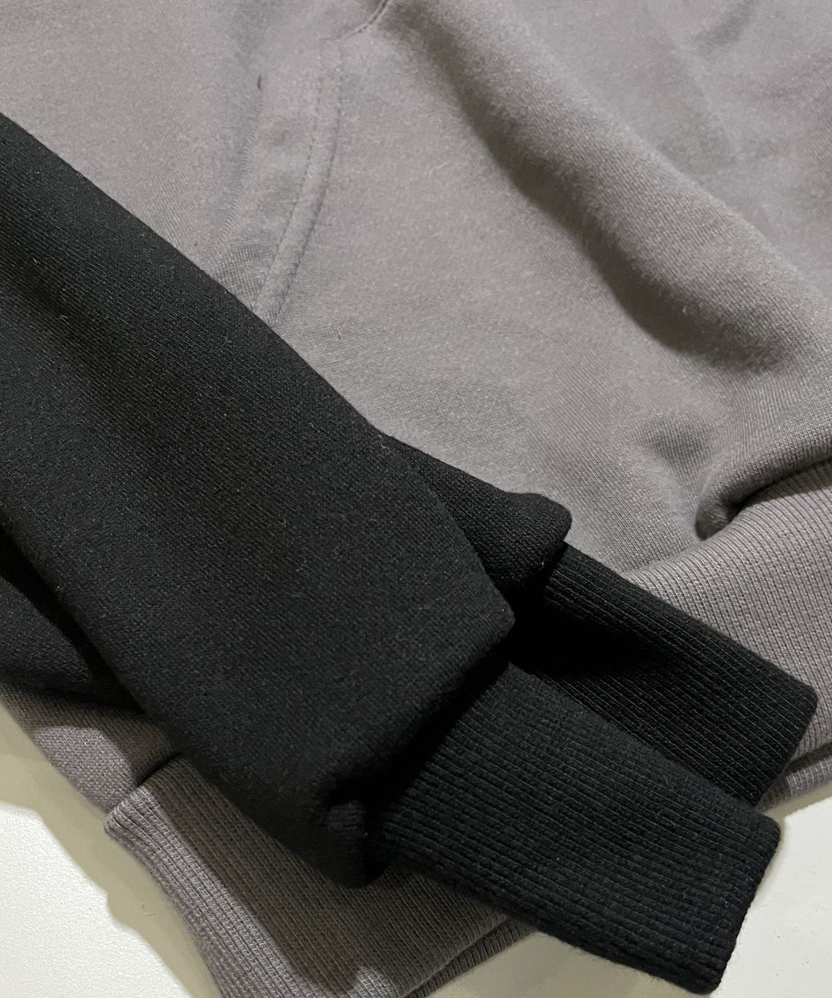 스케이터락(SK8ER ROCK) Star Patchwork Raglan Sweat Hoodie ((darkgray*black))