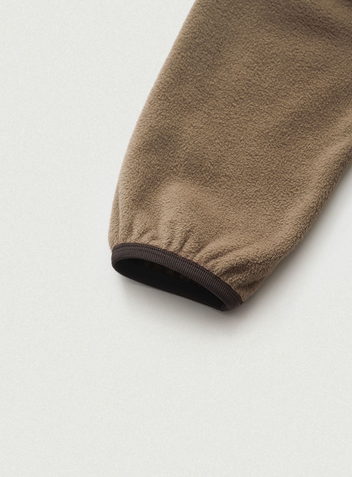 더바넷(THEBARNNET) Molten Fleece Zip-Up Hoodie_Beige