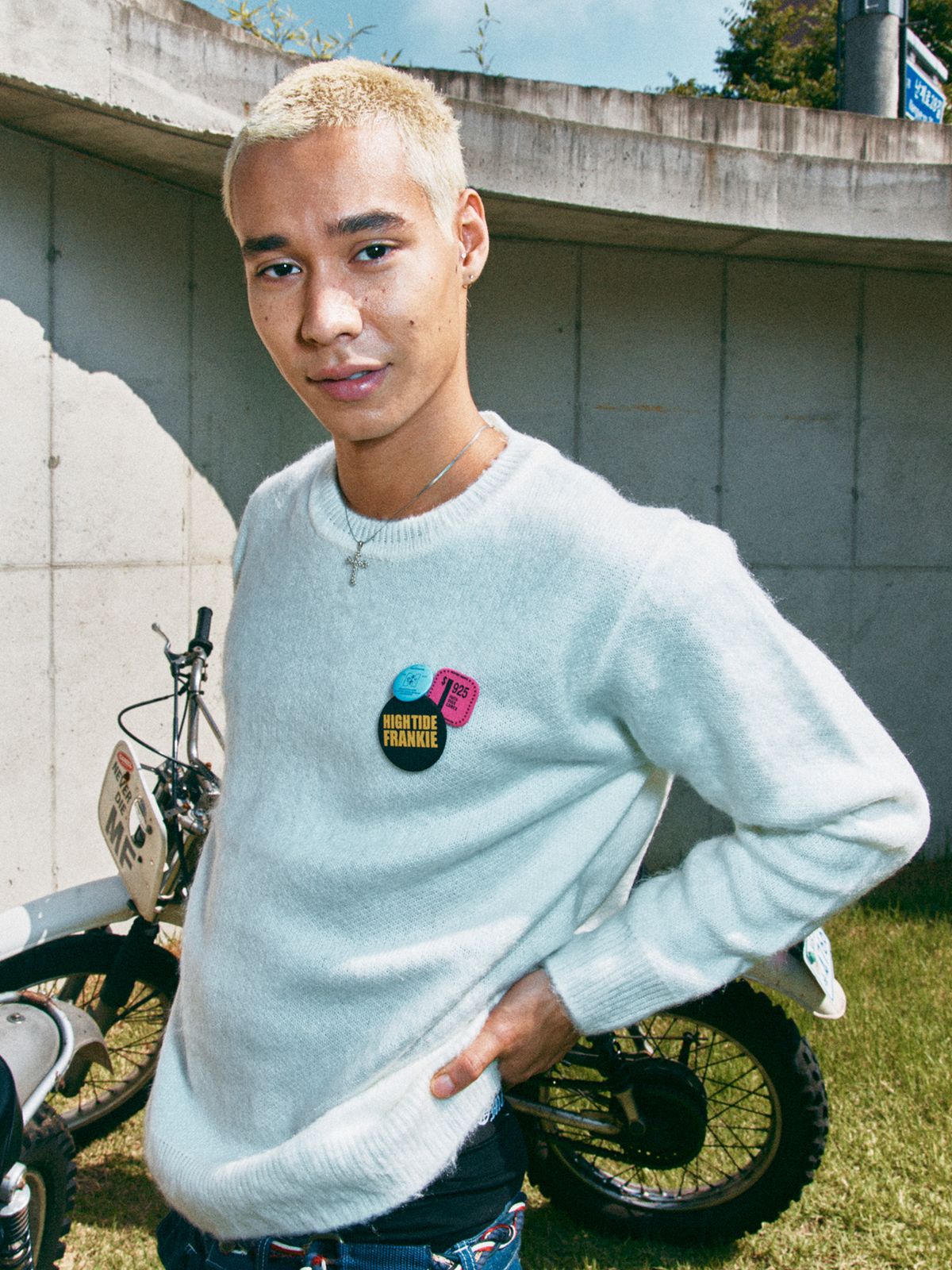 하이타이드 프랭키(HIGHTIDEFRANKIE) Frankie 3 Pins Round Knit White