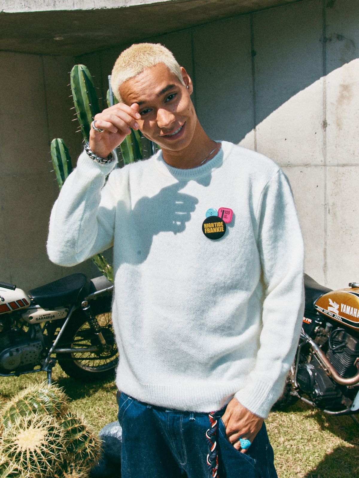 하이타이드 프랭키(HIGHTIDEFRANKIE) Frankie 3 Pins Round Knit White