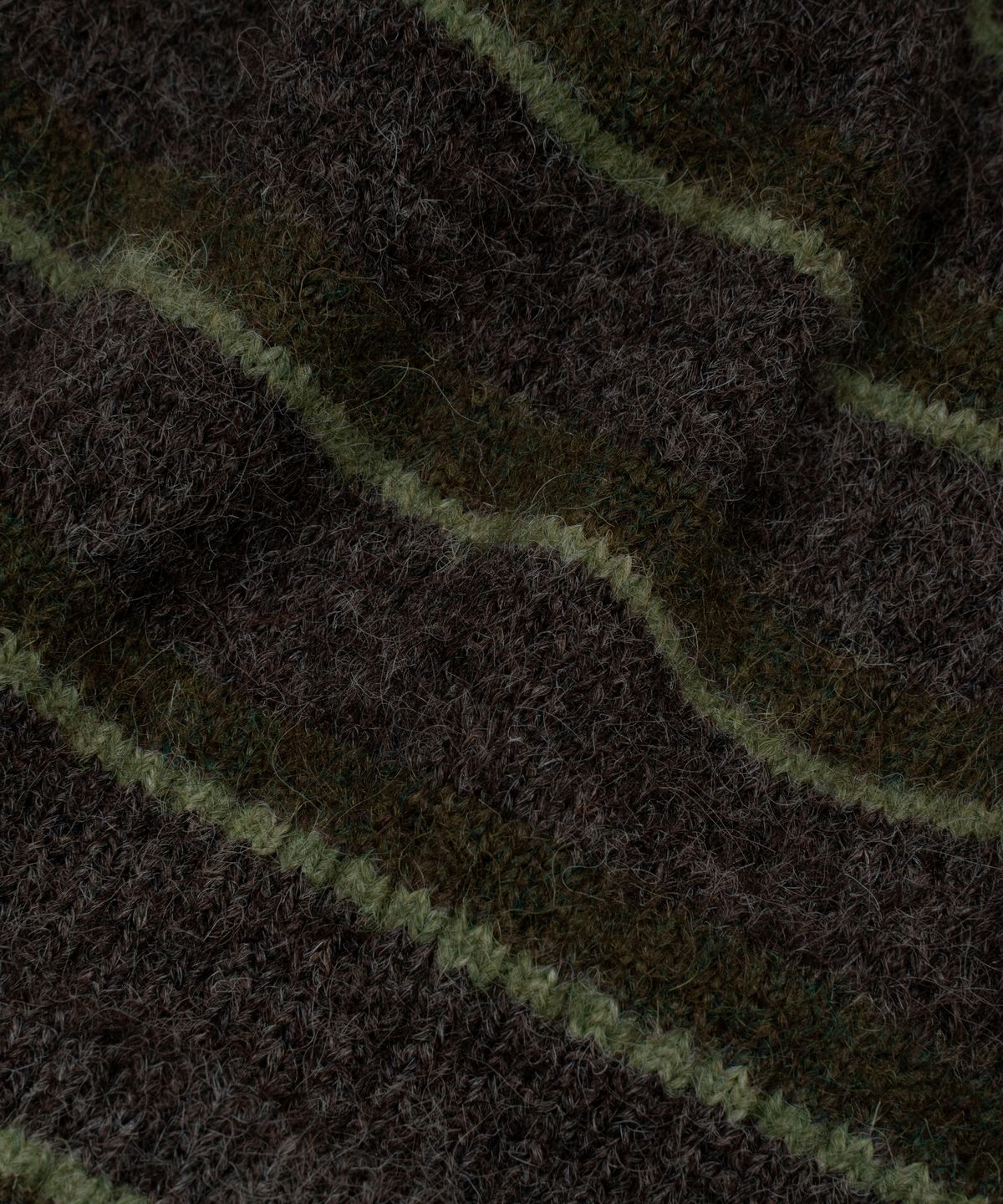 더콜디스트모먼트(THE COLDEST MOMENT) TCM mohair stripe beanie (khaki)