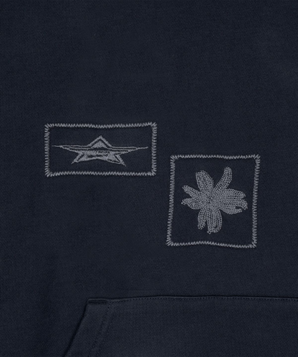 더콜디스트모먼트(THE COLDEST MOMENT) TCM fossil hoodie (navy)