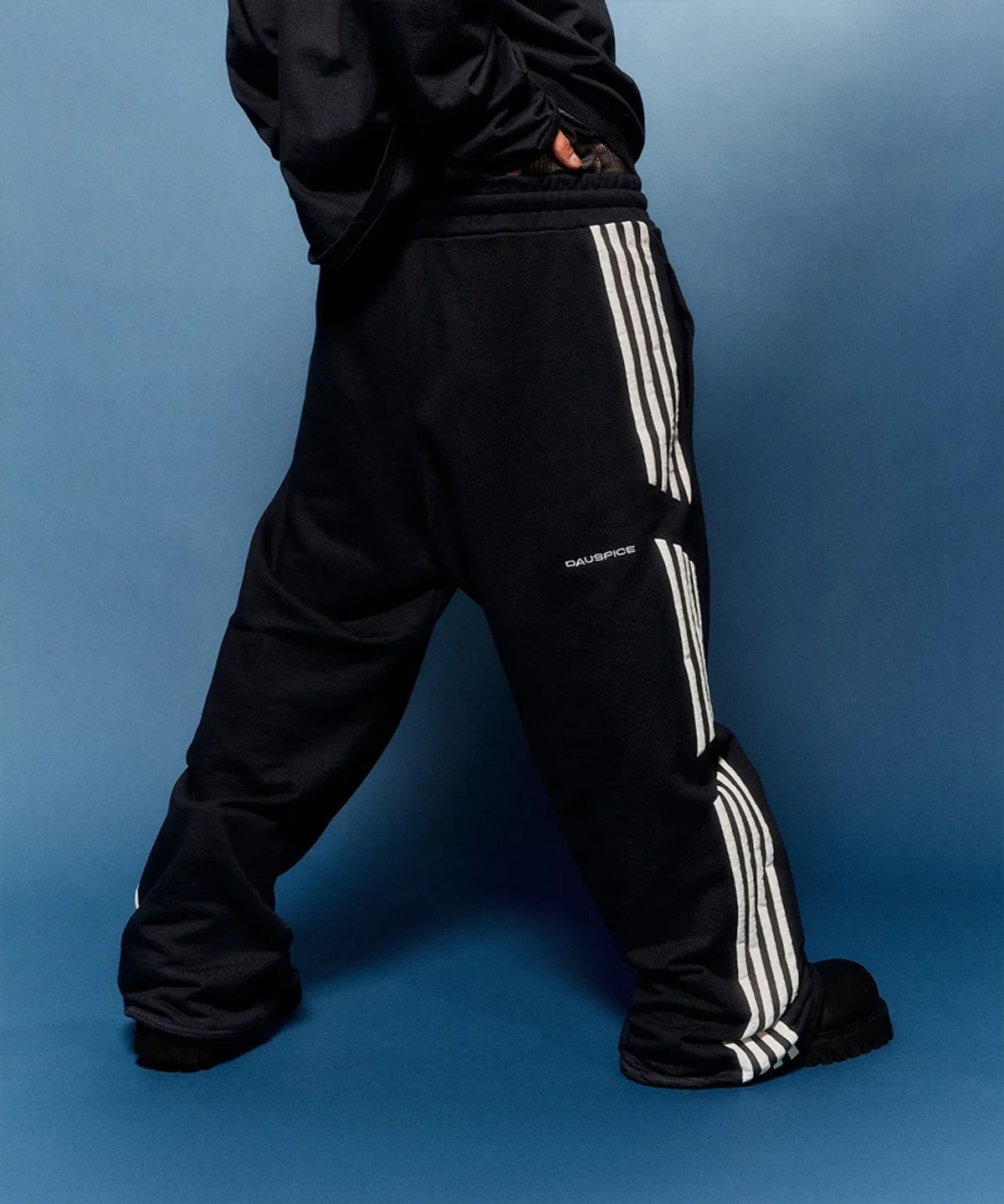 디오스피스(DAUSPICE) (DUC) The Sweatpants Vintage Black
