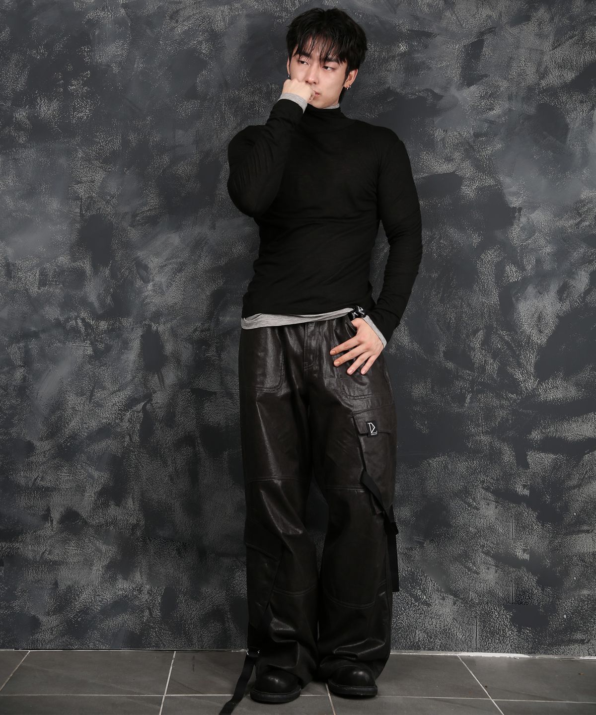 디그노루시르(DIGNOLUCIR) 시스루 울 터틀넥(Gray)