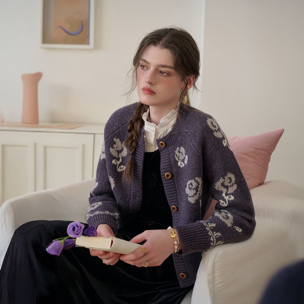 심플레트로(SIMPLE RETRO) SR_Rose jacquard knitted cardigan_2color