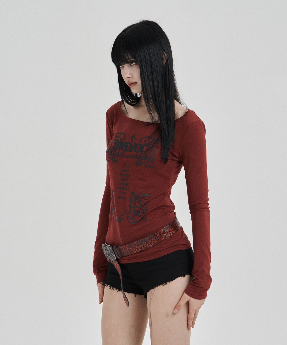일리오(ILLIO) Dark red Bohemian graphic longsleeve