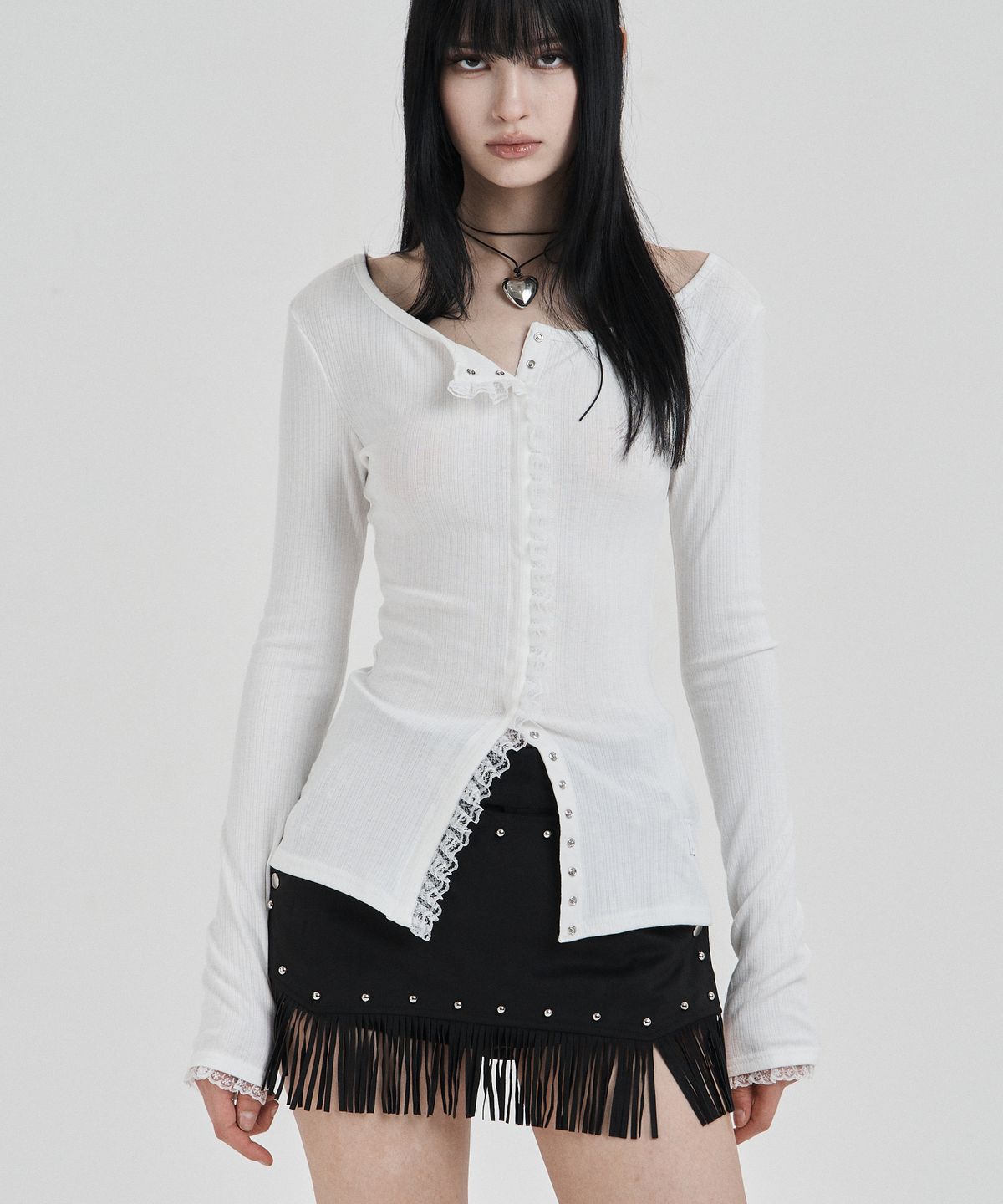 일리오(ILLIO) White My one lace trim cardigan