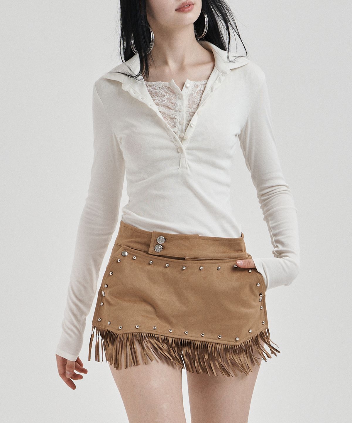 일리오(ILLIO) Ivory Lace layered longsleeve polo shirts