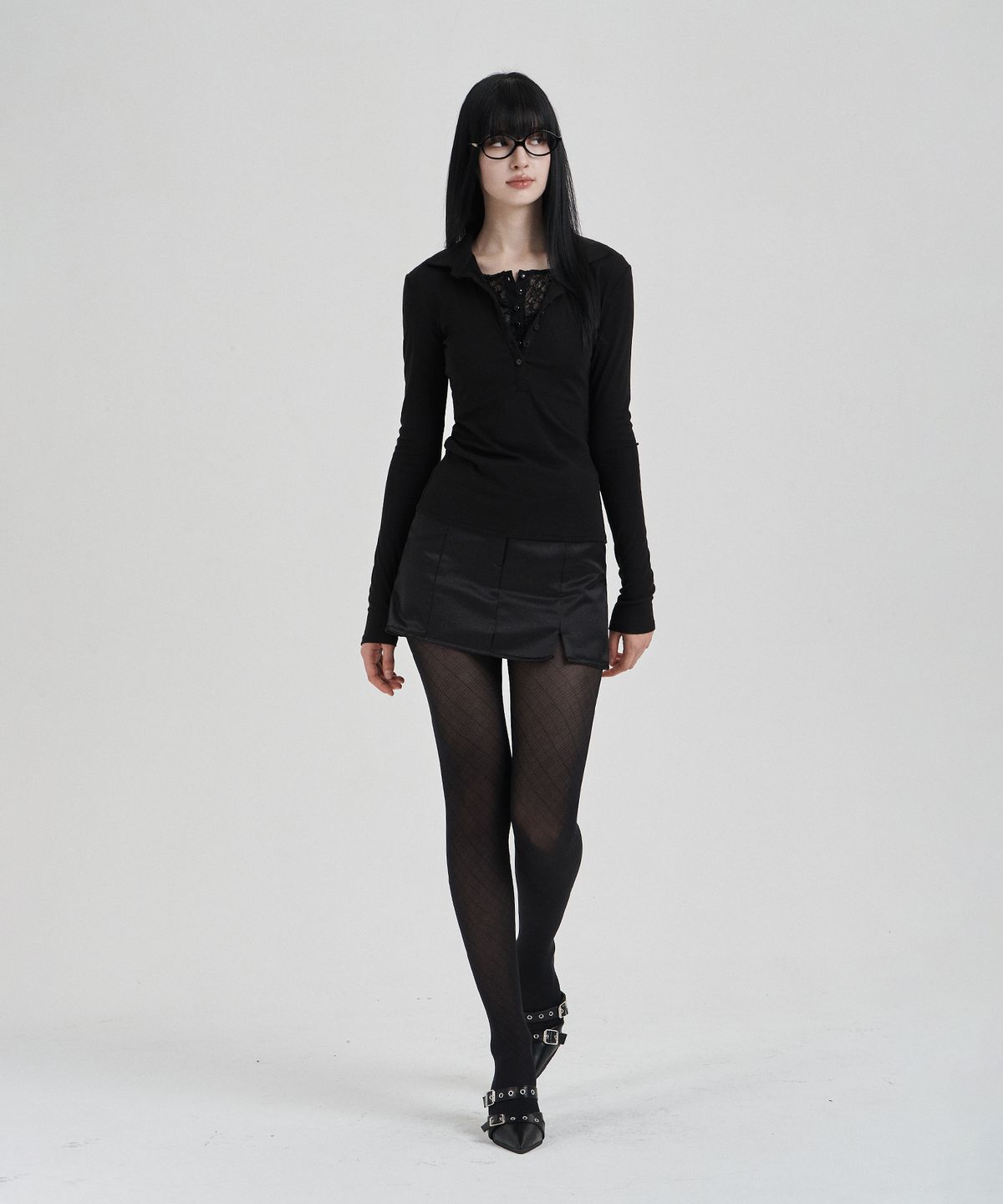일리오(ILLIO) Black Lace layered longsleeve polo shirts