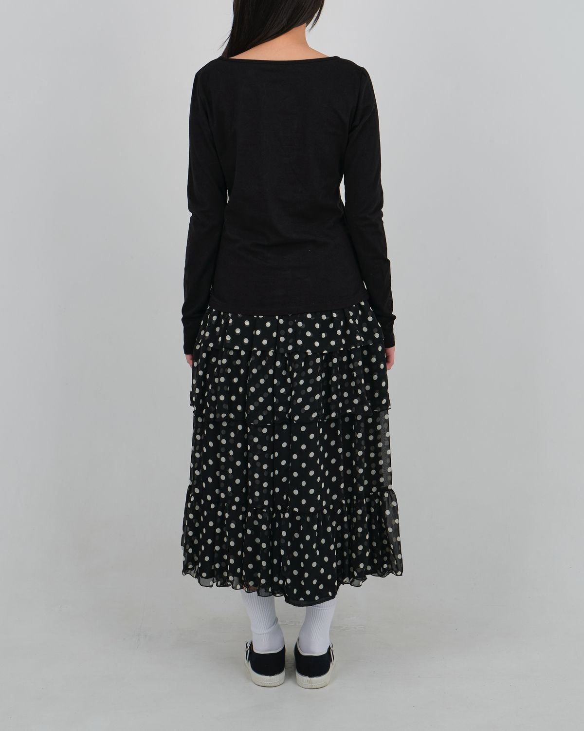 로액슈얼(LO AXUAL) DOT CHIFFON FLARE SKIRT_BLACK
