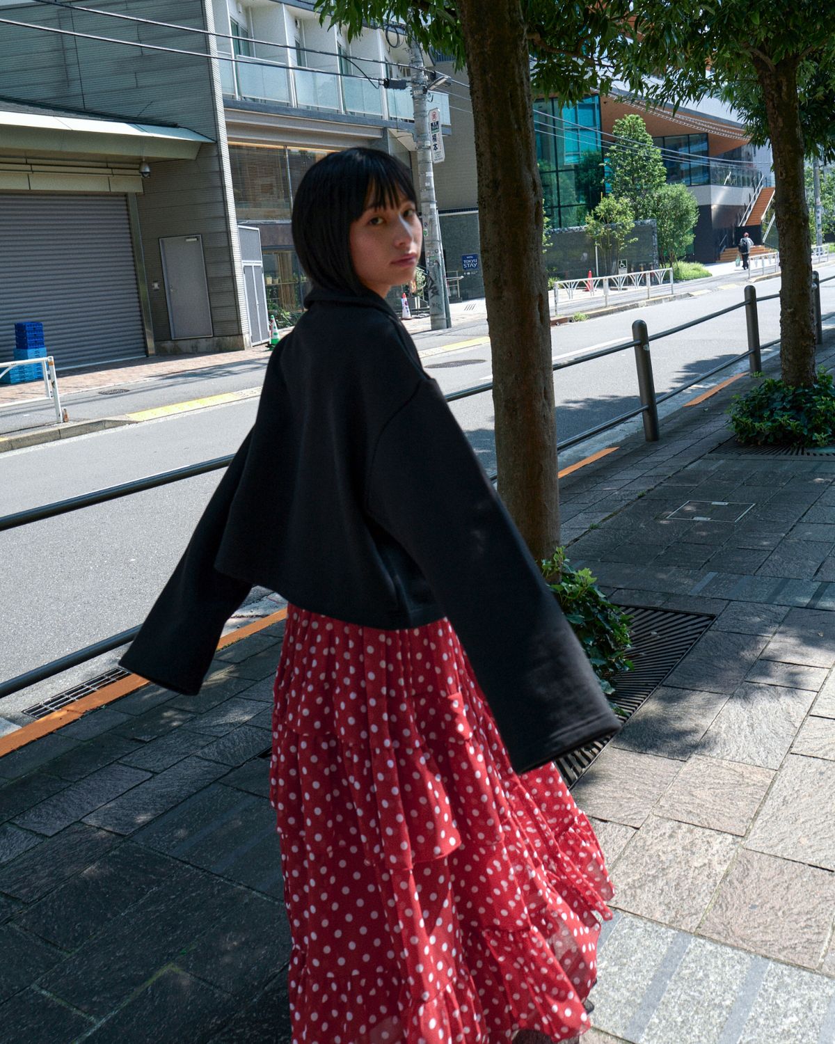 로액슈얼(LO AXUAL) DOT CHIFFON FLARE SKIRT_RED