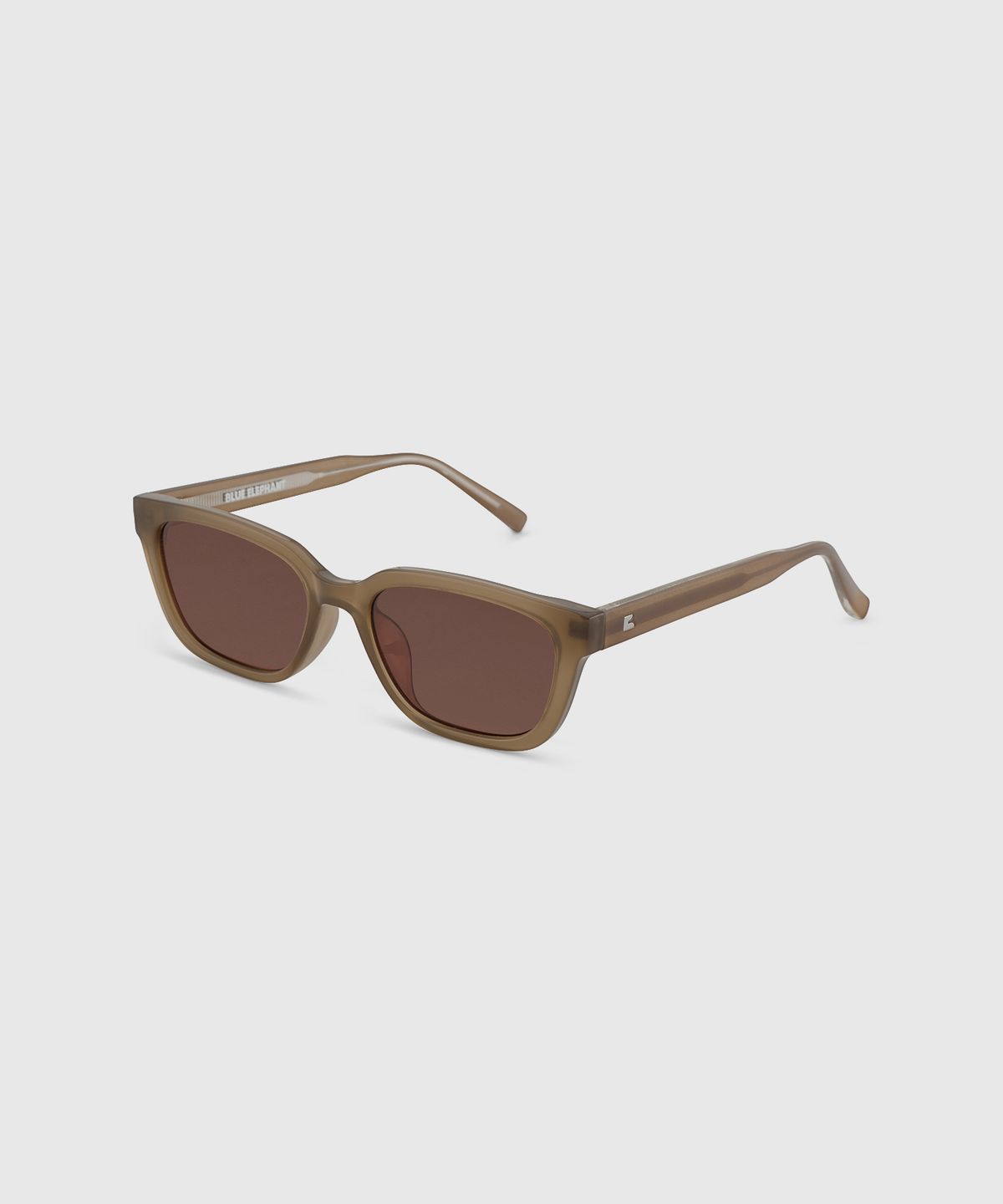 블루엘리펀트(BLUE ELEPHANT) NOUS-S nude beige