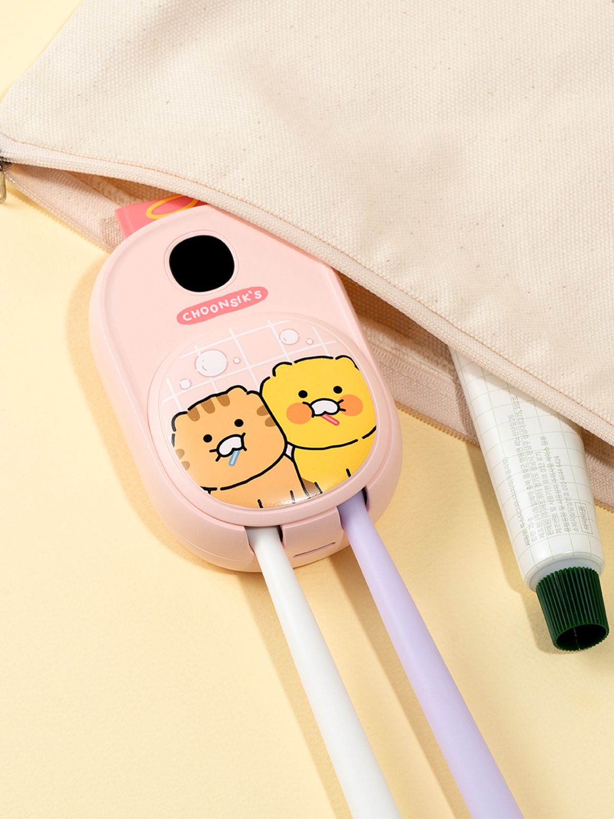 카카오프렌즈 파트너(KAKAOFRIENDS PARTNERS) 카카오프렌즈 춘식이 짝꿍 듀얼 칫솔 살균 건조기 2구 휴대용 가정용 살균기