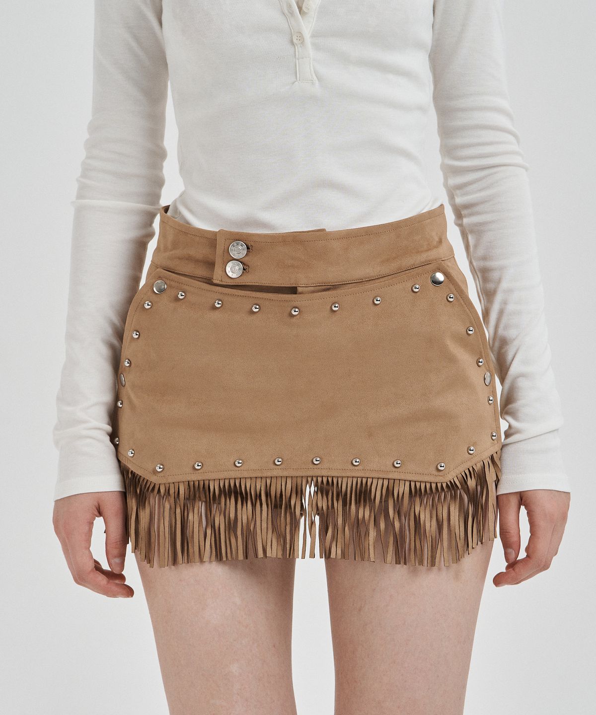 일리오(ILLIO) Beige Fringe layer shorts