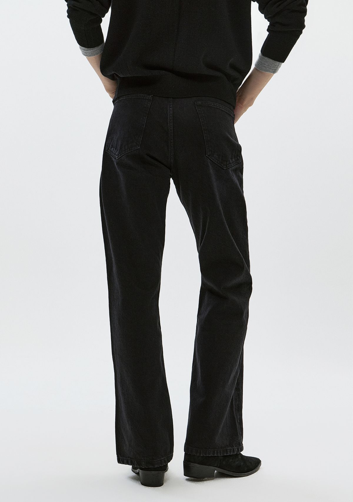 세비지(SAVAGE) Bootcut Fit Denim Jeans - Washed Black