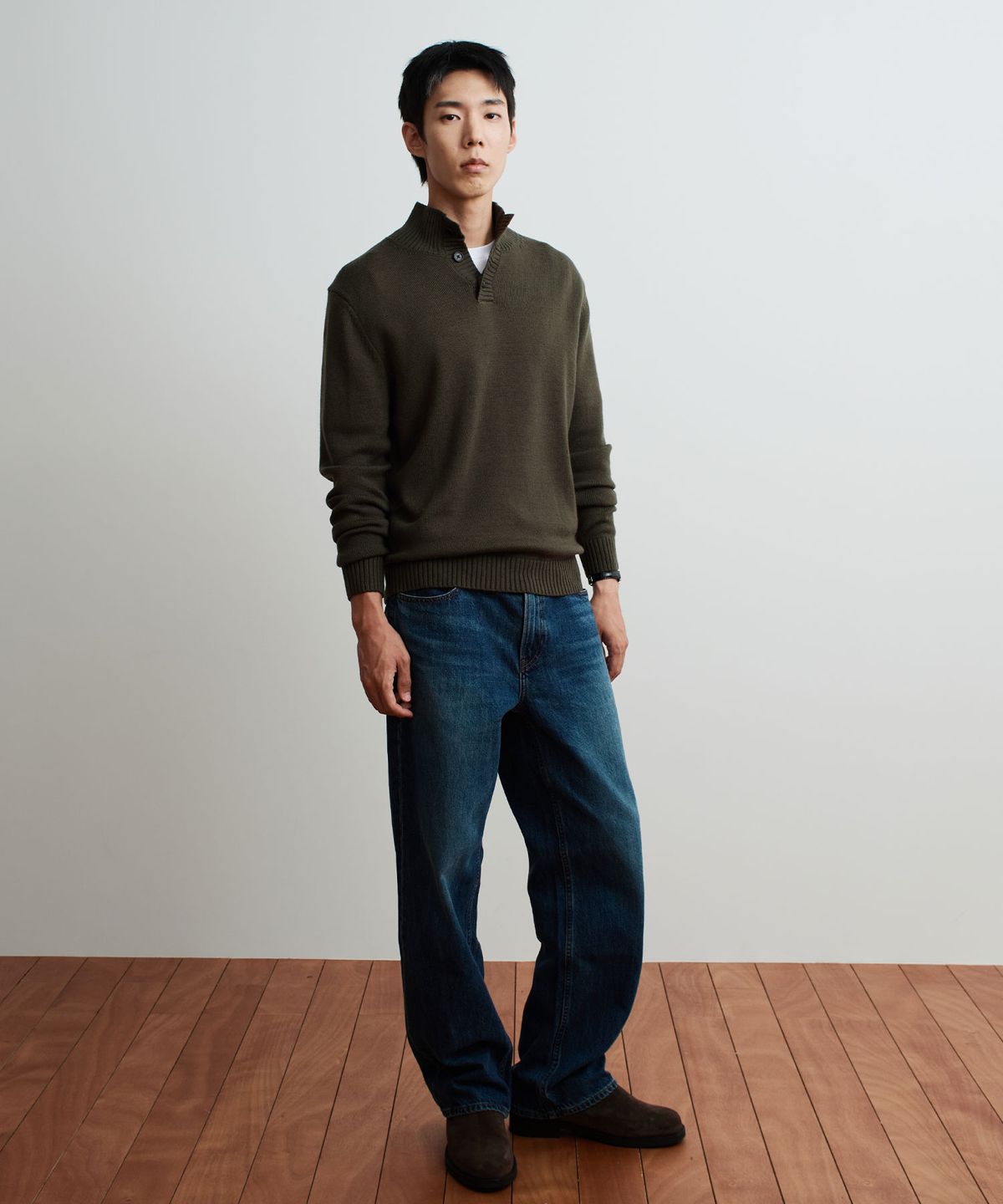 더니트컴퍼니(THEKNITCOMPANY) 발투르 울 버튼 스웨터 2color