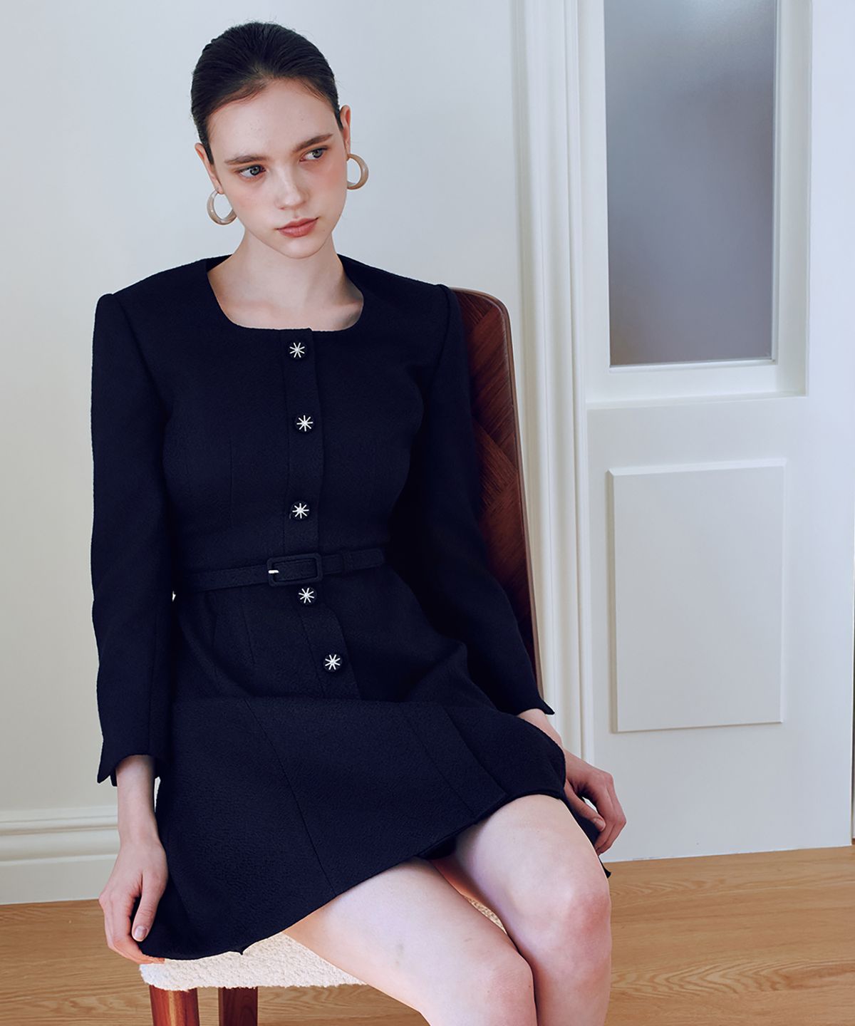 쥴리앤칼라(JULIY&CALLA) 25FW 칼라128 GBTN   엘라 트위드 원피스 딥네이비