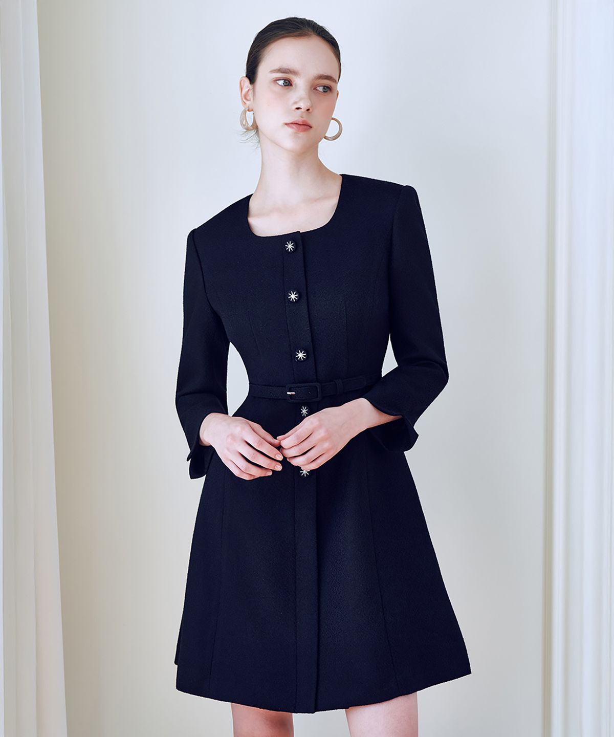 쥴리앤칼라(JULIY&CALLA) 25FW 칼라128 GBTN   엘라 트위드 원피스 딥네이비