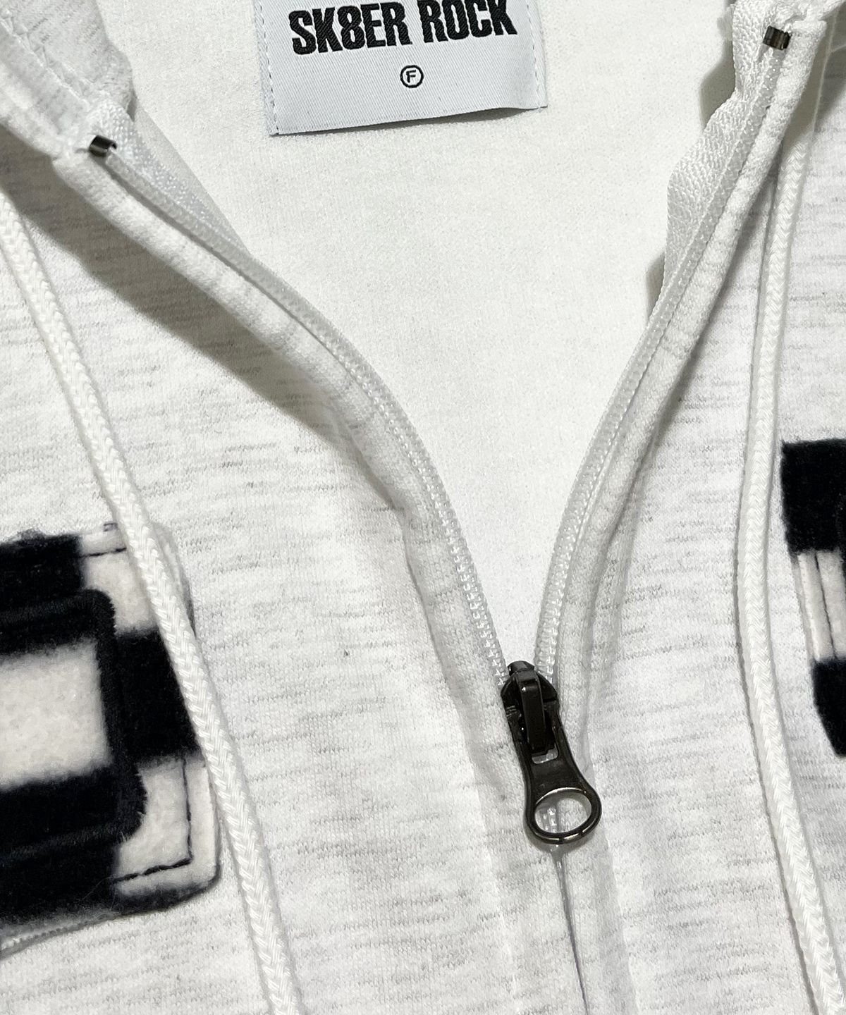 스케이터락(SK8ER ROCK) Striking Cross Sweat Hood Zip-Up ((white melange))