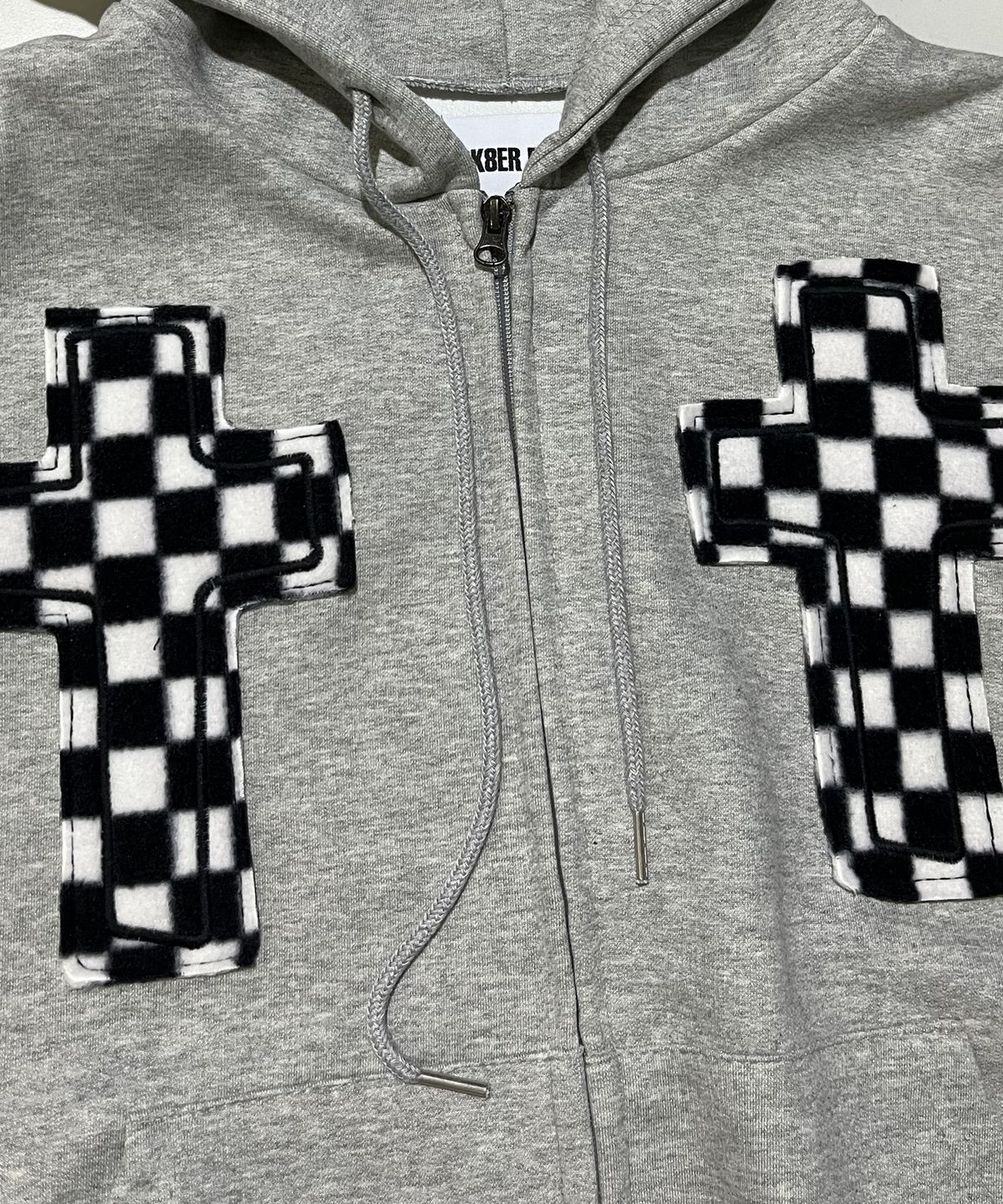 스케이터락(SK8ER ROCK) Striking Cross Sweat Hood Zip-Up ((melange gray))