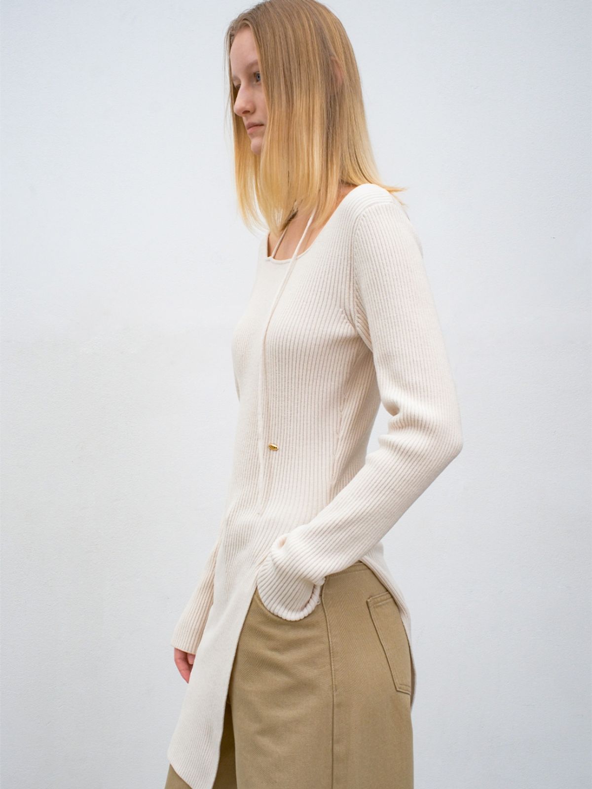 아틀리에 나인(ATELIER NAIN) VELVET RIBBED STRAP LONG SLIM KNIT(T-7141)