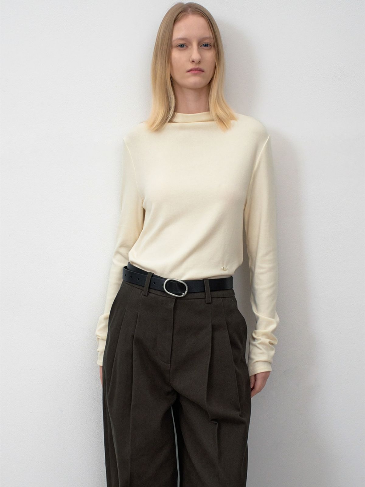아틀리에 나인(ATELIER NAIN) ESSENTIAL HALF NECK LONG TEE(T-7133)