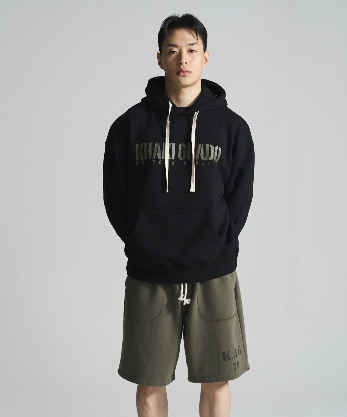카키그라도(KHAKI GRADO) K.A.G 스크래치드 시그니처1 후디 (Black)