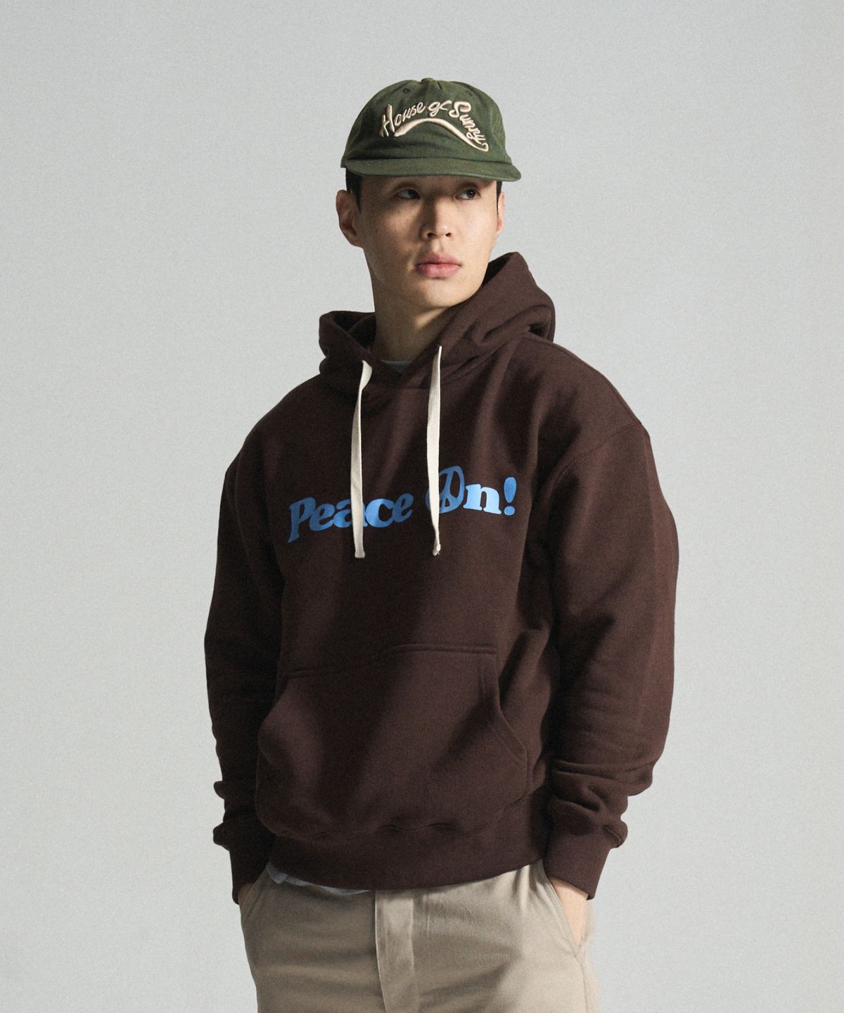 카키그라도(KHAKI GRADO) K.A.G 피스온 후디 (Brown)