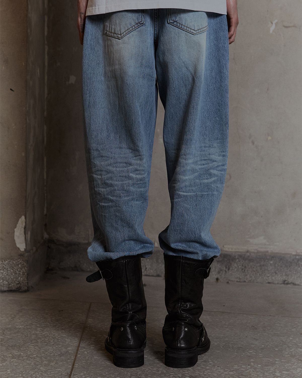 덤(THUMB) INDIGO WASH WIDE DENIM 15