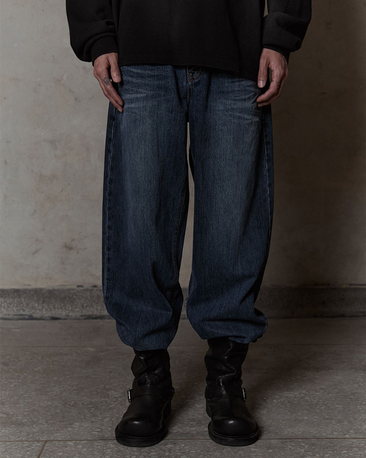 덤(THUMB) INDIGO WASH WIDE DENIM 15