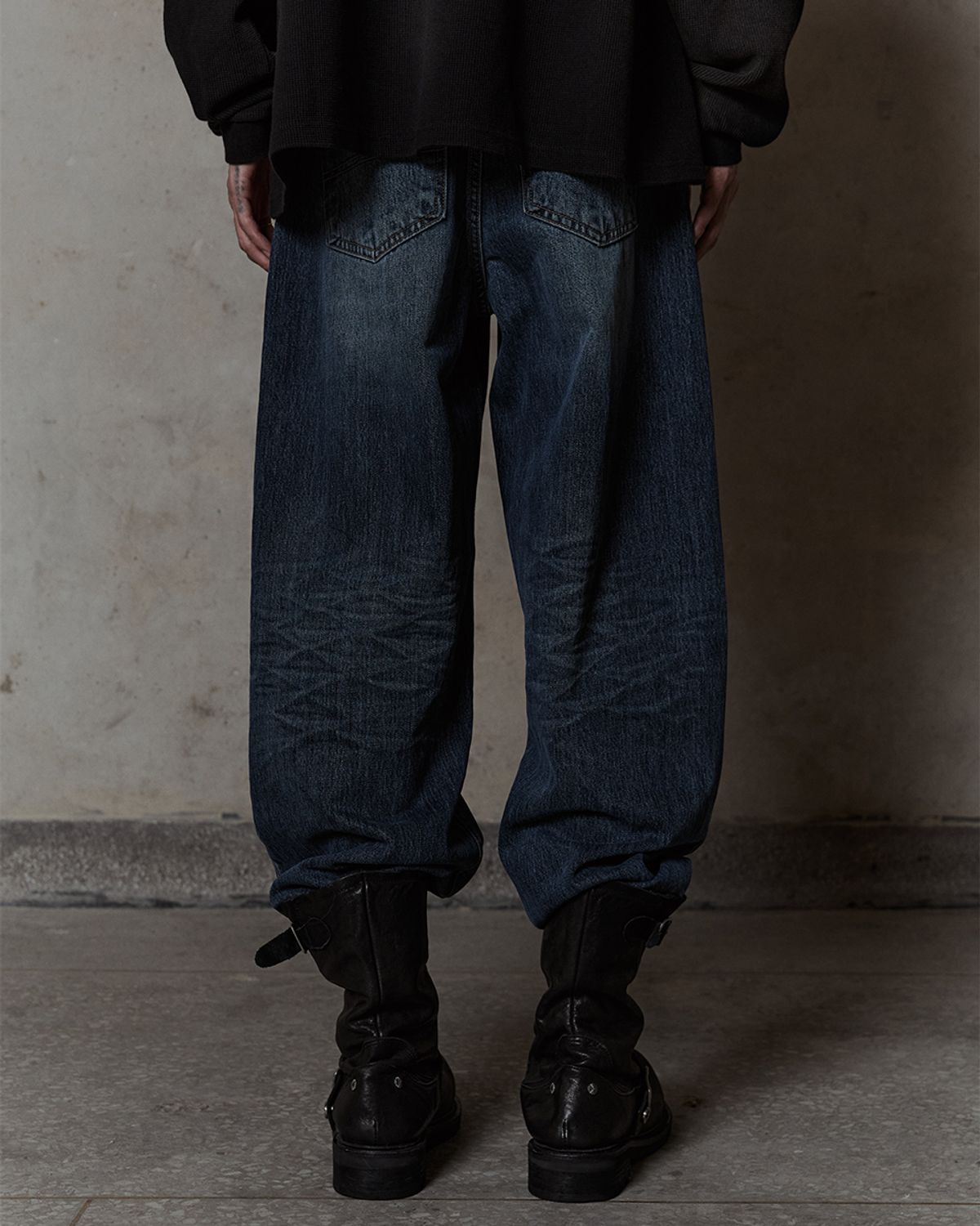 덤(THUMB) INDIGO WASH WIDE DENIM 15